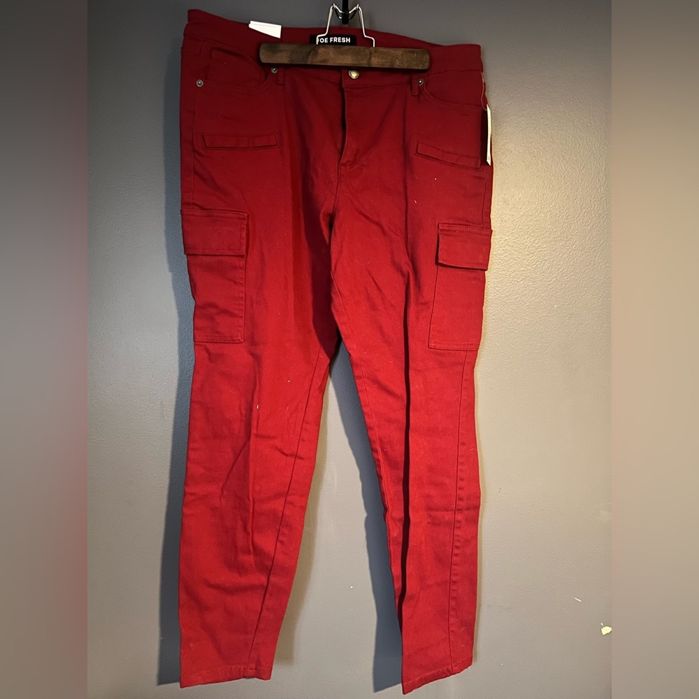 Joe Fresh Red Women's Cargo Jeans